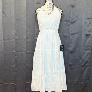 LULUS Elegant White Sleeveless Halter Dress